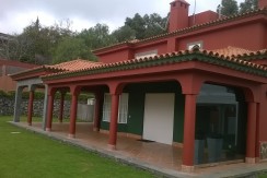 Chalet en carretera del Reventón